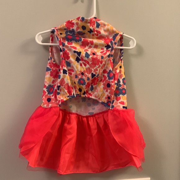 Top Paw dog dress in pink floral with tulle skirt. Size large. - Picture 4 of 7